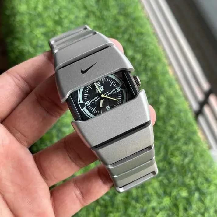 RC Nikee Chain Watch