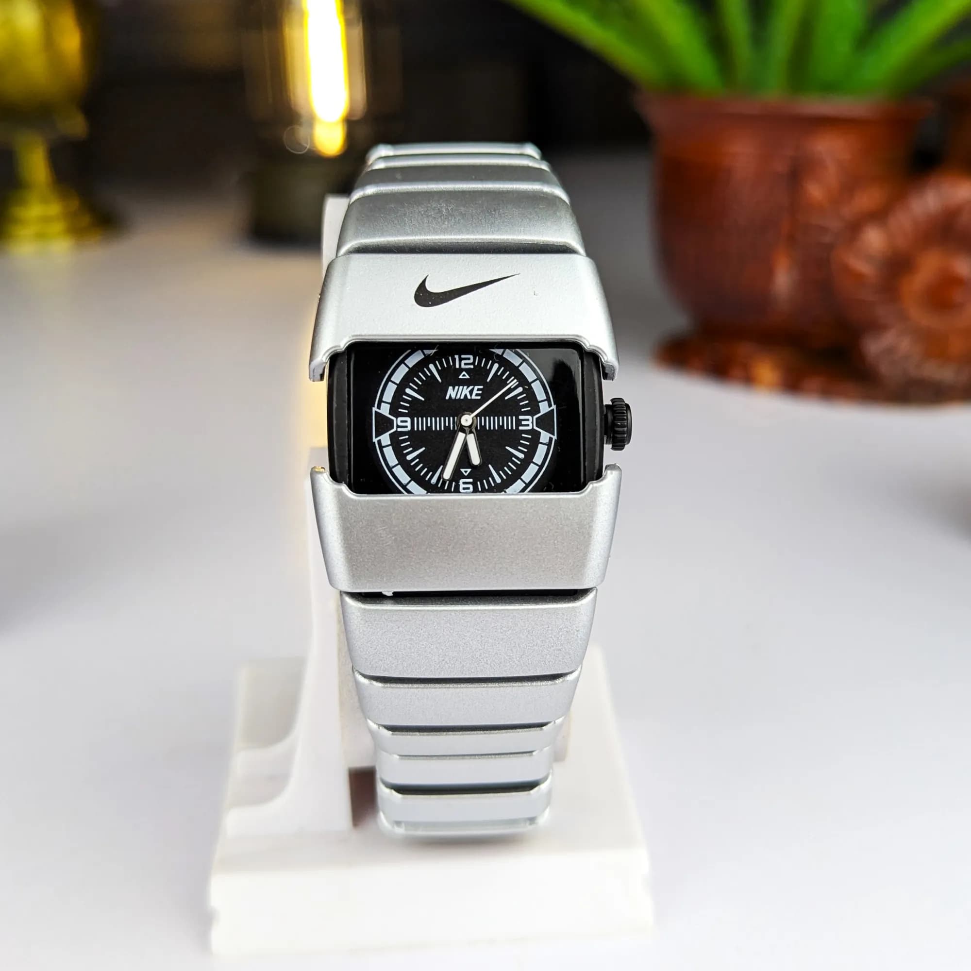 RC Nikee Chain Watch